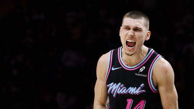 Miami Heat guard Tyler Herro (14) reacts during the second half of a game against the Philadelphia 76ers on Monday, March 30, 2026, at the Kaseya Center in downtown Miami, Fla. 
